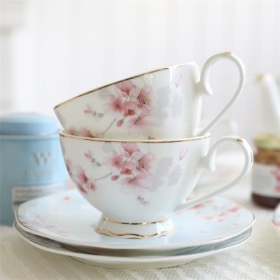 High quality french antique style couple cups sets coffee cup with saucer